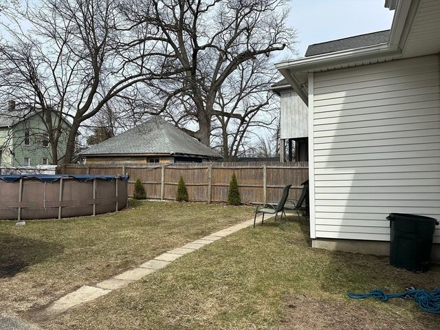 182 Marsden St., Springfield, MA 01109