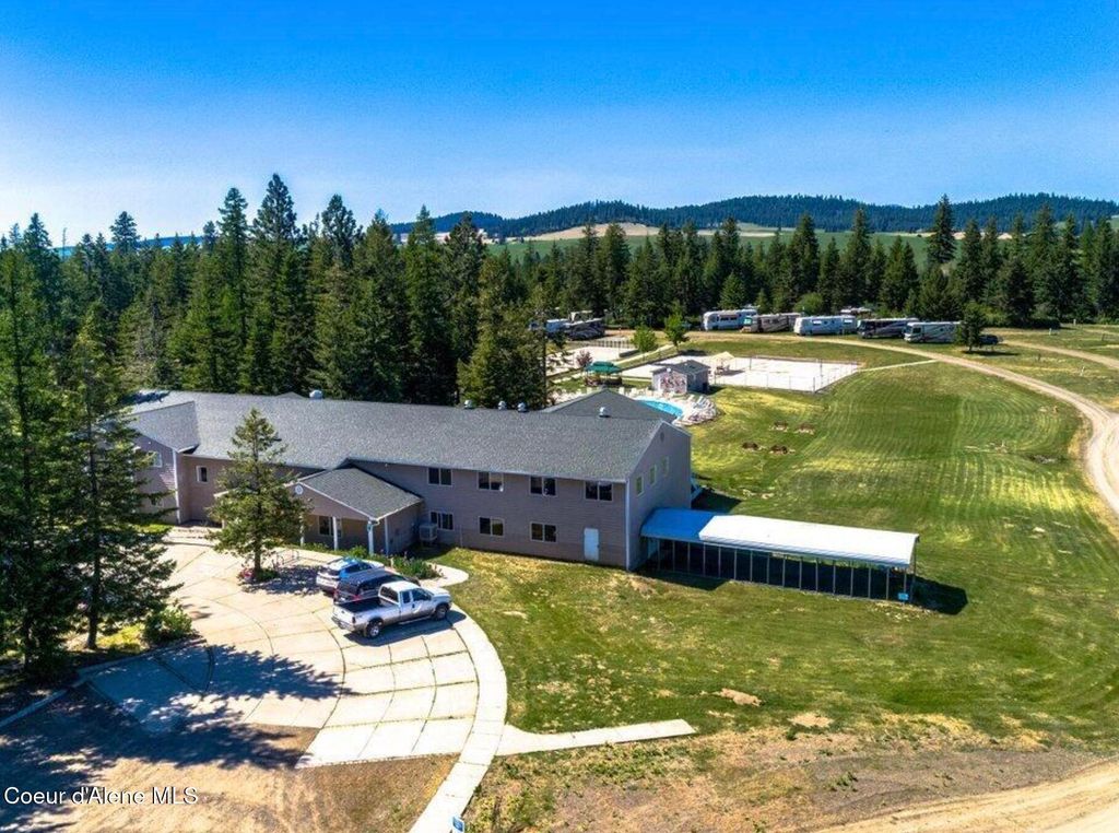 30400 S Sunray TRL, Worley, ID 83876