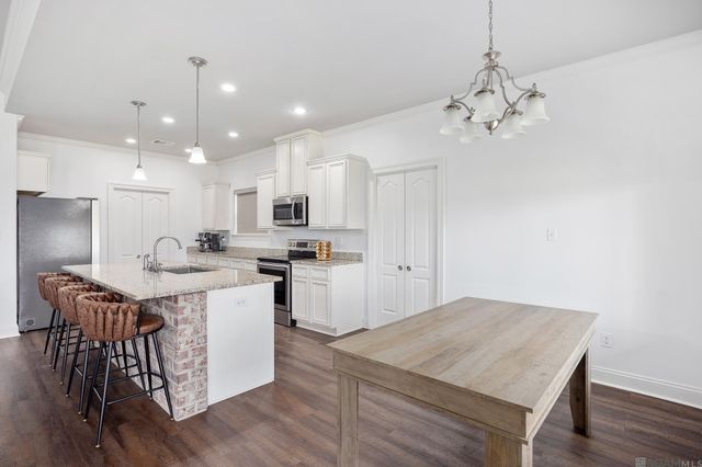 11486 Tannis Rd, St Amant, LA 70774