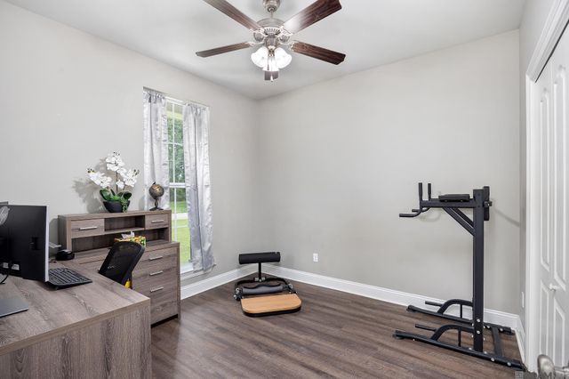 11486 Tannis Rd, St Amant, LA 70774