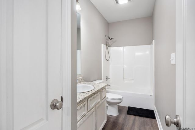 11486 Tannis Rd, St Amant, LA 70774