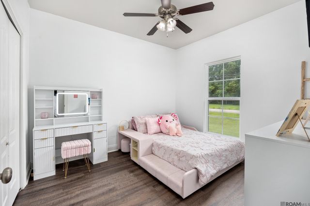 11486 Tannis Rd, St Amant, LA 70774