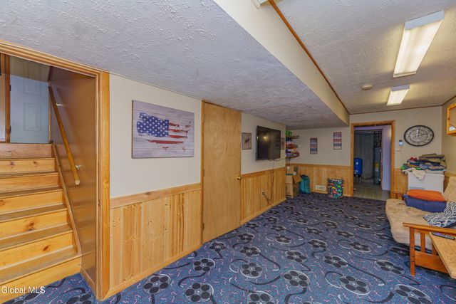 10 Spring Valley Lane, Cambridge, NY 12816