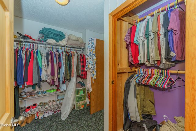 10 Spring Valley Lane, Cambridge, NY 12816