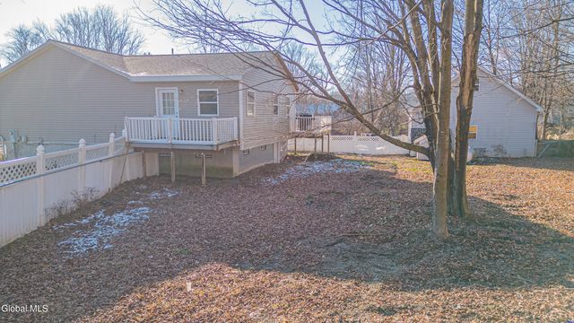 10 Spring Valley Lane, Cambridge, NY 12816