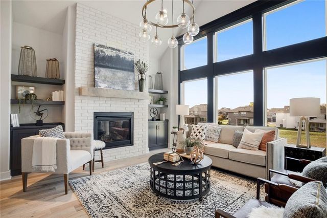 15360 W 161st Court, Olathe, KS 66062