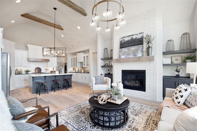 15360 W 161st Court, Olathe, KS 66062