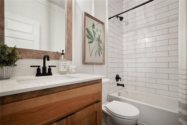 15360 W 161st Court, Olathe, KS 66062