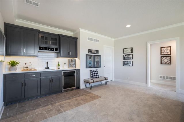 15360 W 161st Court, Olathe, KS 66062