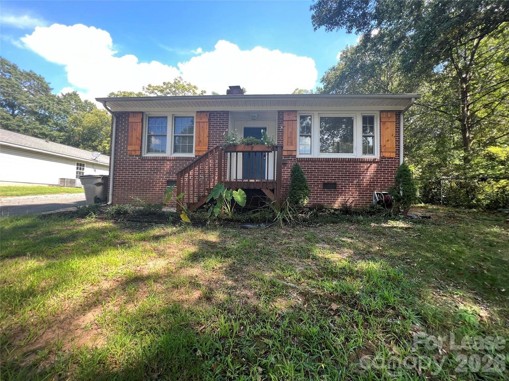 614 N Rhyne Street, Gastonia, NC 28054