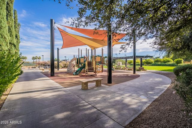593 E Peach Tree Street, Queen Creek, AZ 85140