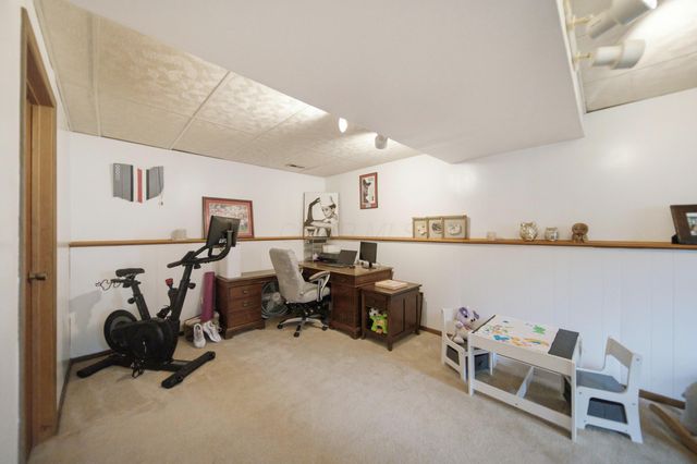 7893 Leaview Drive, Columbus, OH 43235
