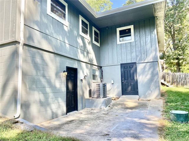 7 Evesham Lane, Bella Vista, AR 72714