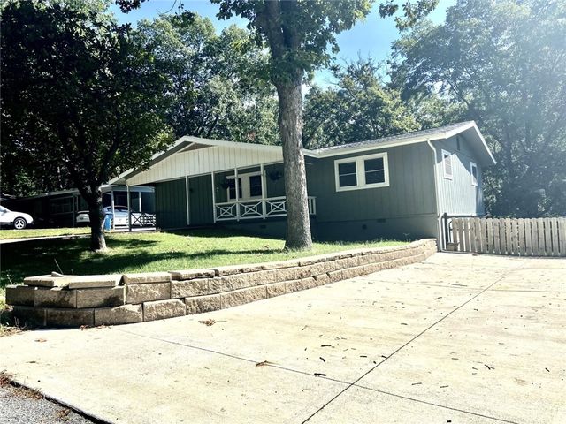 7 Evesham Lane, Bella Vista, AR 72714