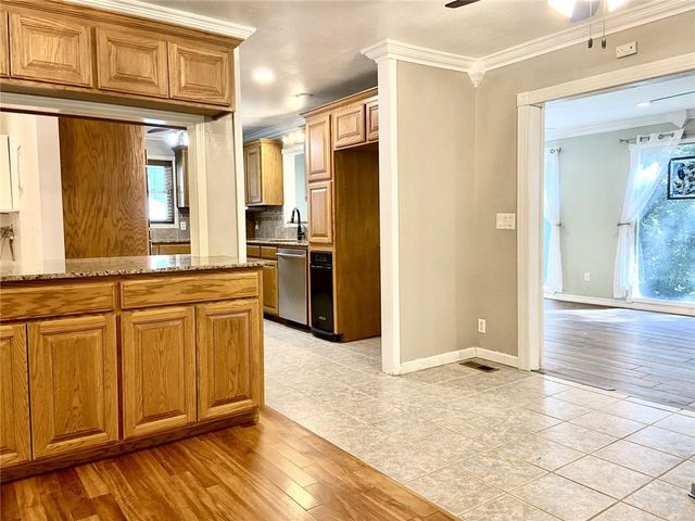 7 Evesham Lane, Bella Vista, AR 72714