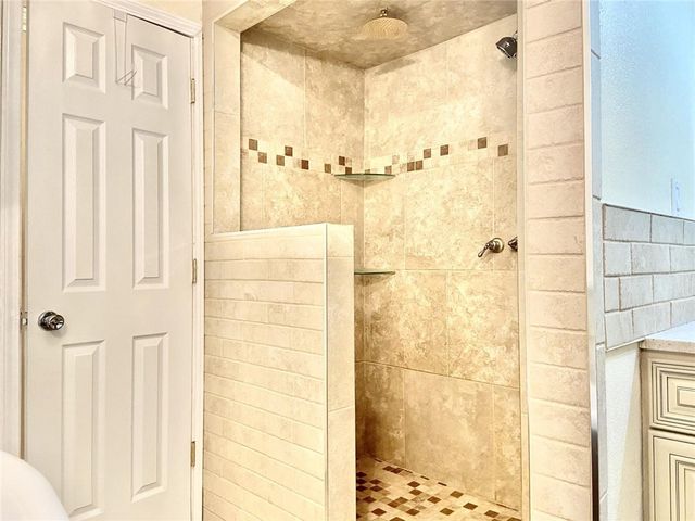 7 Evesham Lane, Bella Vista, AR 72714