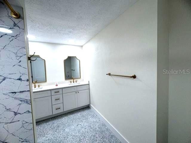 911 CENTERBROOK DRIVE, Brandon, FL 33511