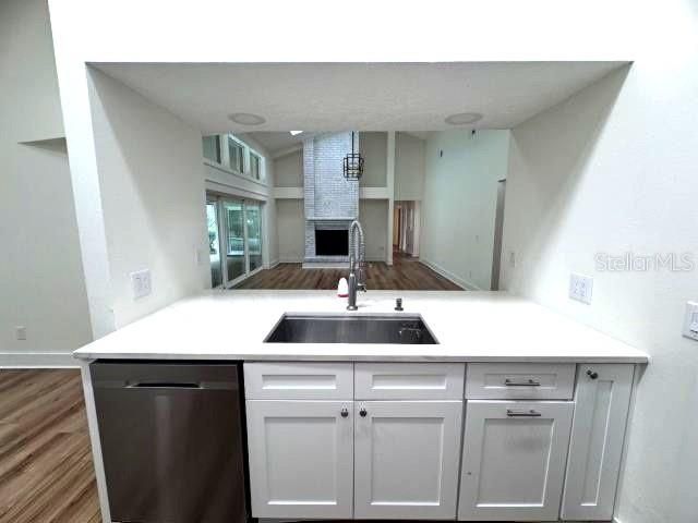 911 CENTERBROOK DRIVE, Brandon, FL 33511