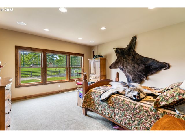 60 JENNINGS Rd, Trout Lake, WA 98650