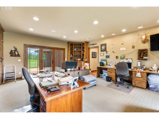 60 JENNINGS Rd, Trout Lake, WA 98650