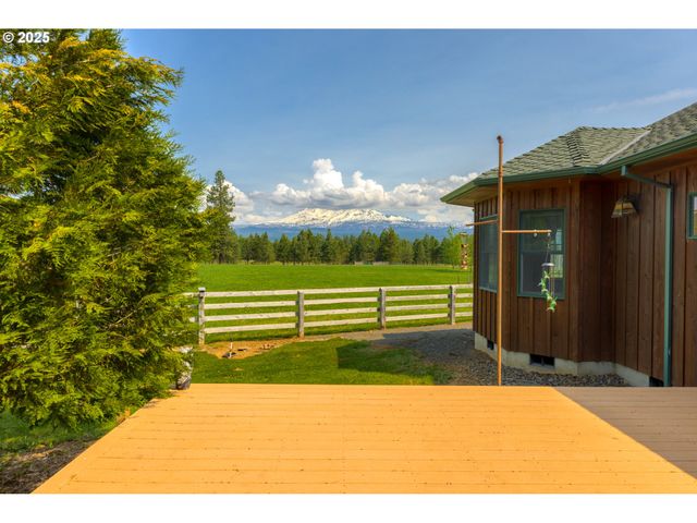60 JENNINGS Rd, Trout Lake, WA 98650