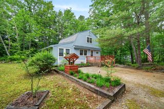 19 Boulder Pass, Hillsborough, NH 03244