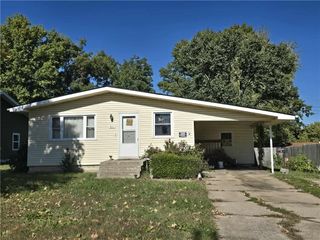 511 E Clinton Street, Clinton, MO 64735
