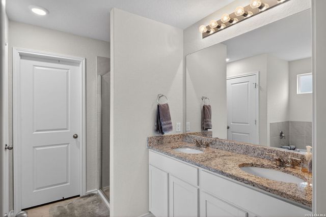 187 Empress Brilliant, San Antonio, TX 78253