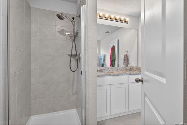 187 Empress Brilliant, San Antonio, TX 78253