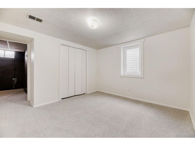 6130 W Mississippi Ave, Lakewood, CO 80226