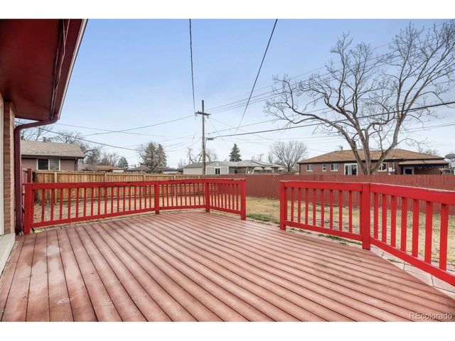 6130 W Mississippi Ave, Lakewood, CO 80226