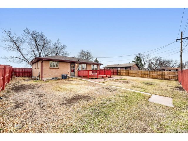 6130 W Mississippi Ave, Lakewood, CO 80226