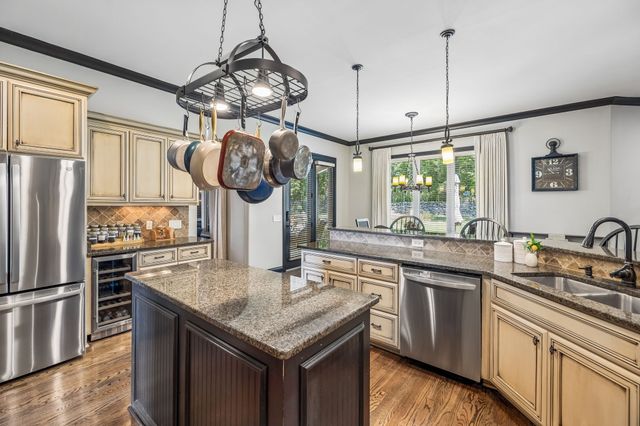 215 Higginson Pl, S, Gallatin, TN 37066
