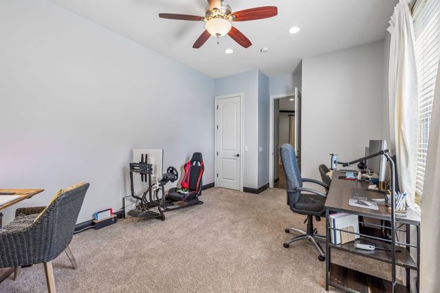 215 Higginson Pl, S, Gallatin, TN 37066