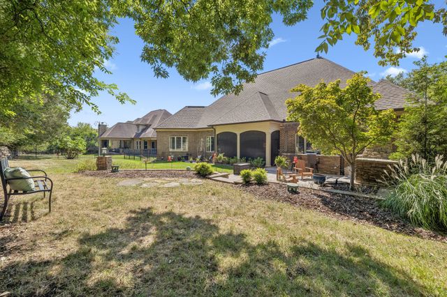 215 Higginson Pl, S, Gallatin, TN 37066