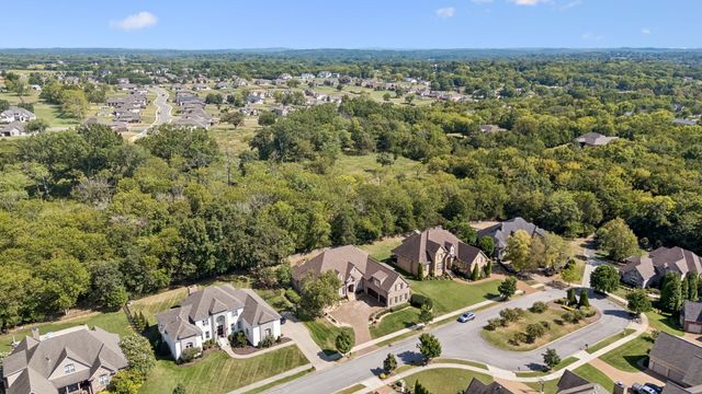 215 Higginson Pl, S, Gallatin, TN 37066