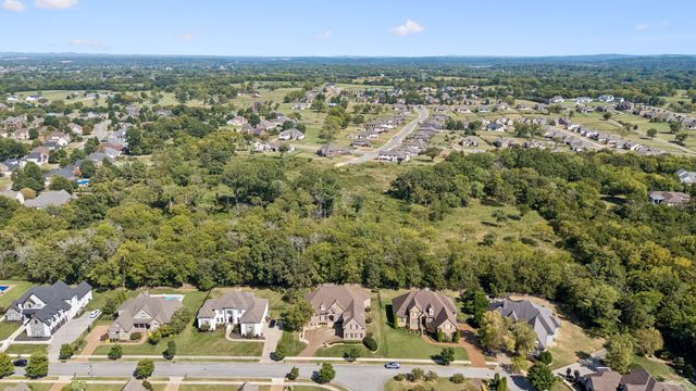 215 Higginson Pl, S, Gallatin, TN 37066