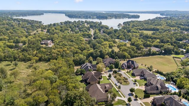 215 Higginson Pl, S, Gallatin, TN 37066