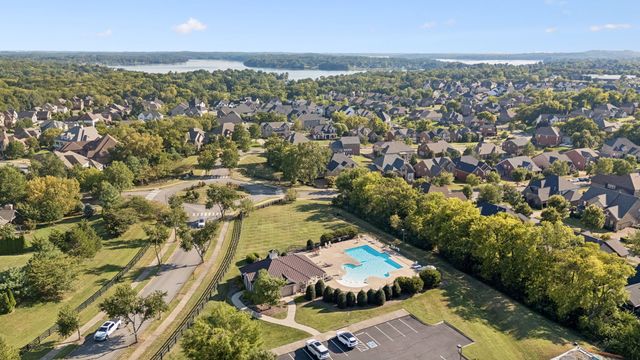 215 Higginson Pl, S, Gallatin, TN 37066