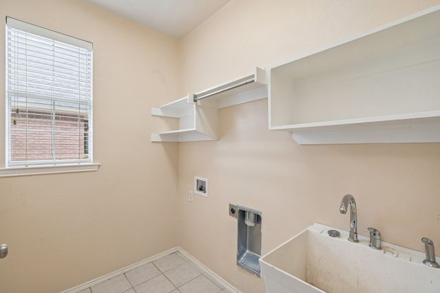 6909 Twin Ponds Drive, Plano, TX 75074