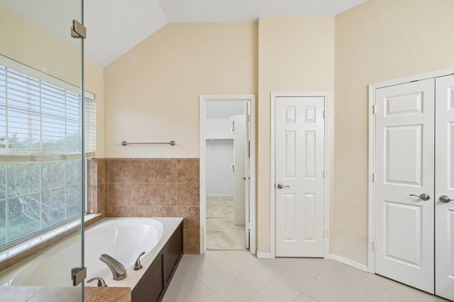 6909 Twin Ponds Drive, Plano, TX 75074