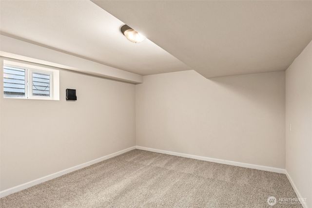 7755 29th Avenue NW, Seattle, WA 98117