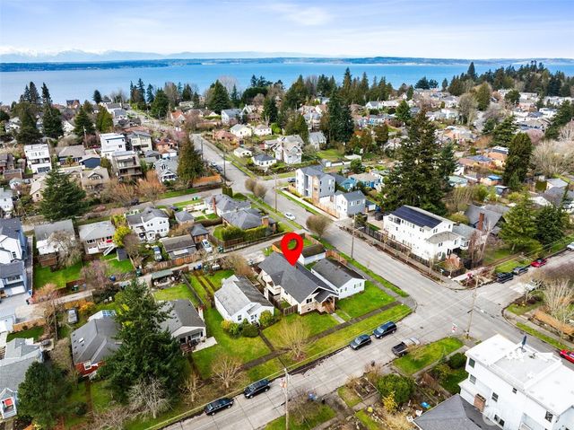 7755 29th Avenue NW, Seattle, WA 98117