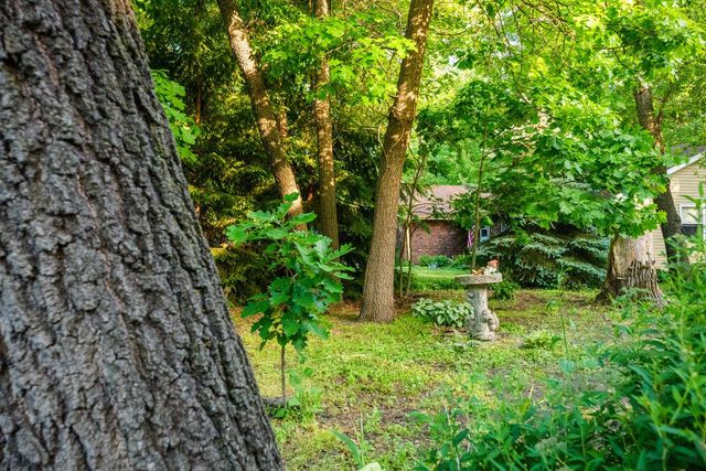 1081 N Eastwood DRIVE, Silver Lake, WI 53170