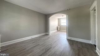 7008 CLINTON RD, Upper Darby, PA 19082