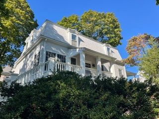 6 Parker Ave, Cohasset, MA 02025