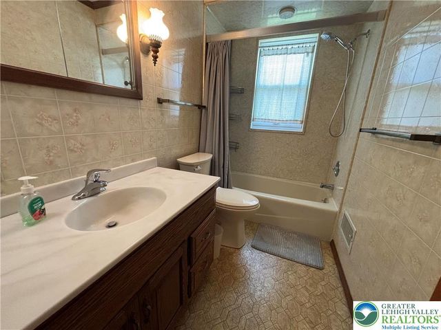 662 Minor Street, Emmaus Boro, PA 18049