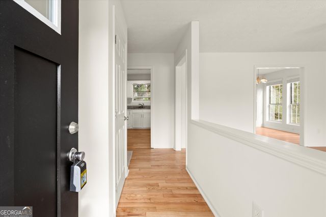 5984 Brookside Court SE, Mableton, GA 30126