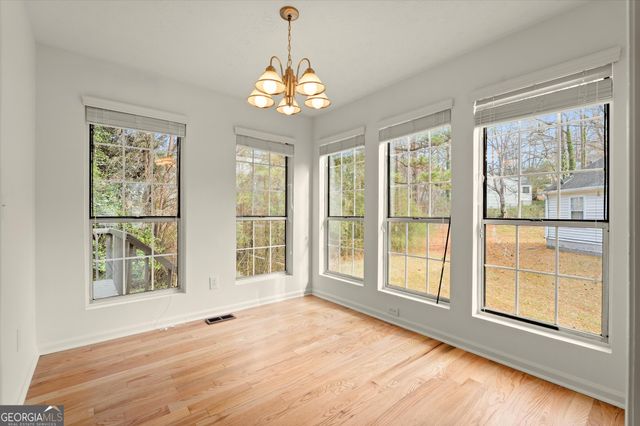 5984 Brookside Court SE, Mableton, GA 30126