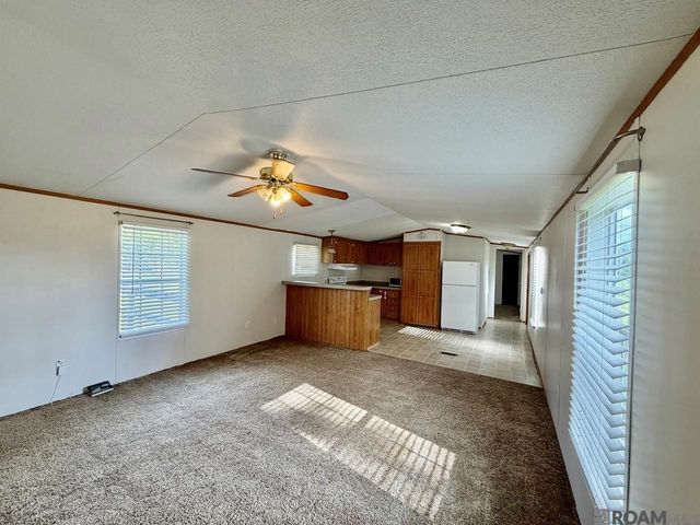 44036 Loop Rd, Prairieville, LA 70769